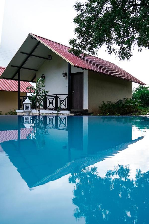 Ninad Homestays Karjat Exterior foto